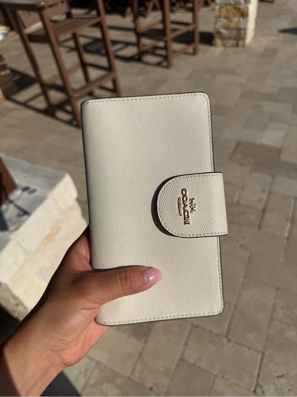 Coach Pebbled Leather Snap Smartphone Wallet - Cream